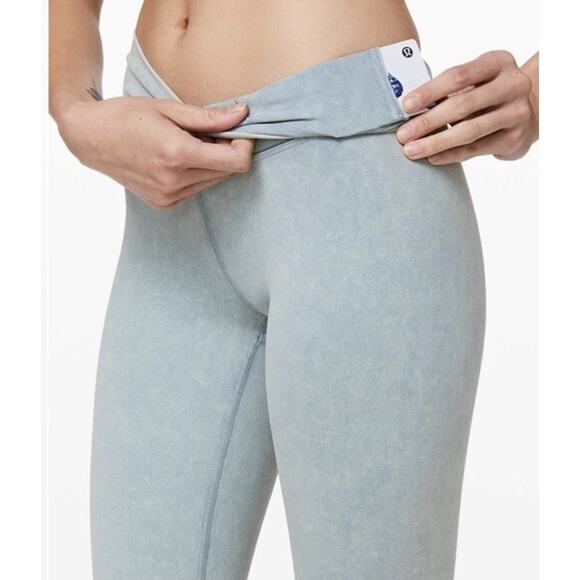 Lululemon Wunder Under High-Rise Leggings Snow Washed Chambray 21” - Picture 2 of 7